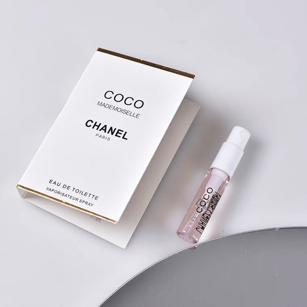 ទឹកអប់សម្រាប់តេស្តិ៍ CHANEL Coco Mademoiselle​ 2ml 