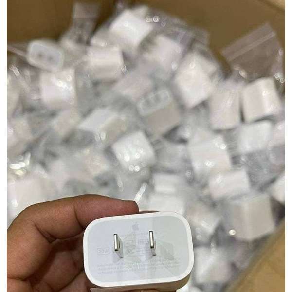 EP23-ដុំសាក iPhone 20W (Type C) ហ្ស៊ីនម៉ាស៊ីន