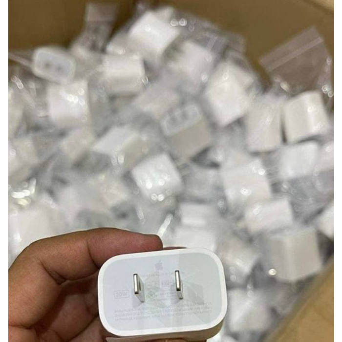EP23-ដុំសាក iPhone 20W (Type C) ហ្ស៊ីនម៉ាស៊ីន