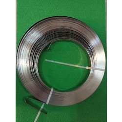 ខ្សែហ្វីយ៉ាពណ៌ស 13mm x 30mm