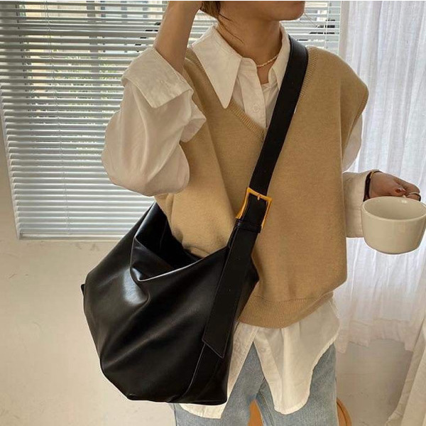 Women's Shoulder Bag