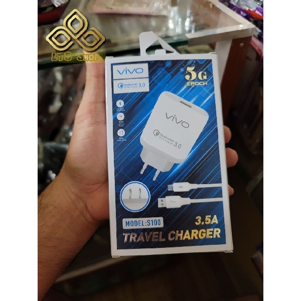 Vivo Macro Travel Charger