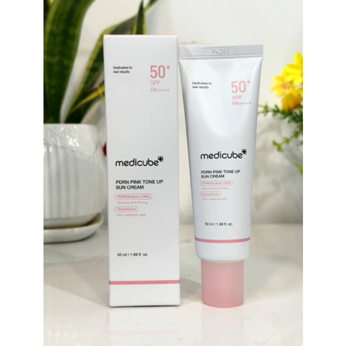 Medicube  pdrn pink tone up sun cream 50+ SPF