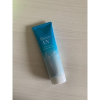 Biore UV Watery Essence 85g