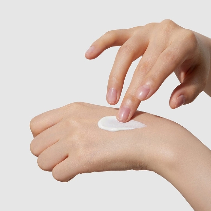 Medicube Red Moisture Real Sun Cream 50ml