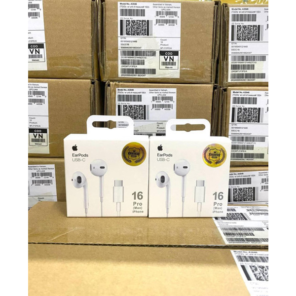 កាស 16pro max Type C-C ហ្ស៊ីនរោងចក្រ