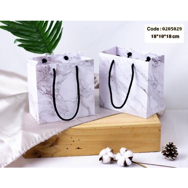 #0205029 Marble Paper Bag (White) 18x10x18cm - 20PCS