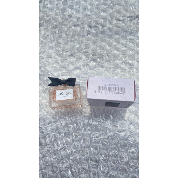 Miss Dior Essence perfume 5ml ទឹកអប់