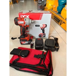 ម៉ូទ័រដោះប៊ូឡុងប្រើថ្ម