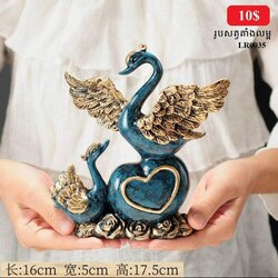 Golden Ceramic Swan Craft