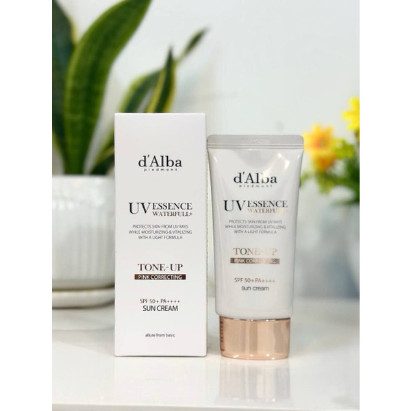 d'ALba UV Essence waterfull+ Tone-up pink correcting sun cream 