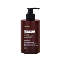 ក្រែមបន្ទន់សក់ផ្លែកន្ទួតព្រៃ និងផ្កាក្ងោកតូច Bodia 500ml