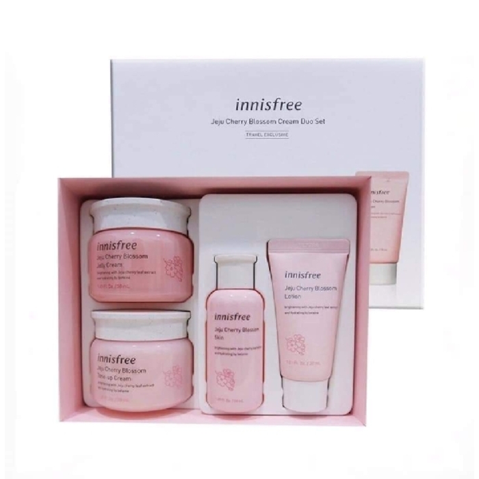 innisfree Jeju Cherry Blossom Line Set