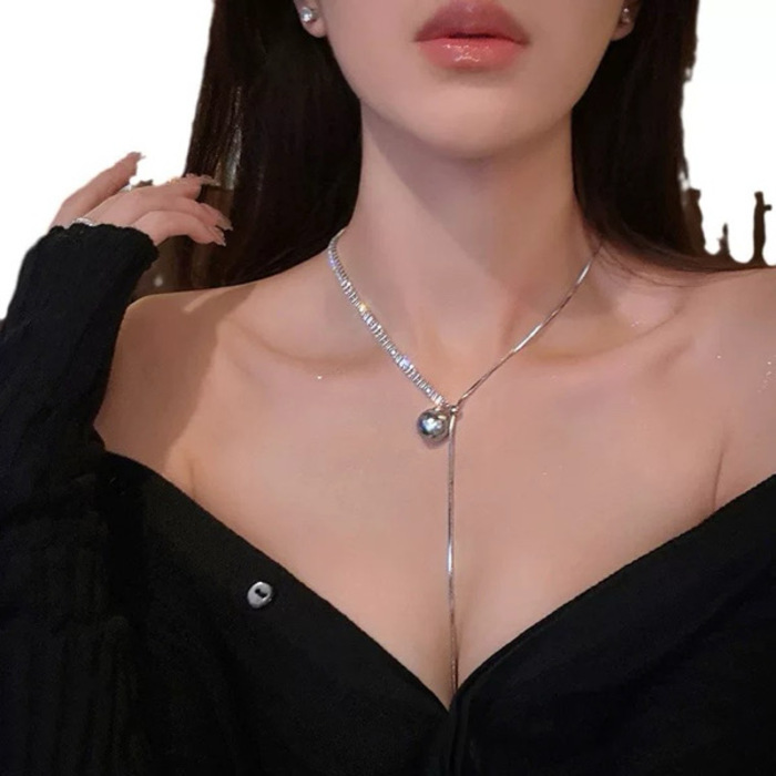 N22 Woman's Fashion Necklace ខ្សែកនារី