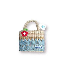 Aknusar Pka Red (ផ្កាក្រហម)