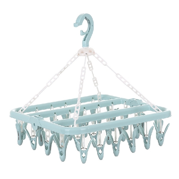 Clothes Hanger 32 Clips