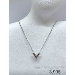V Letter Pendant Necklace 