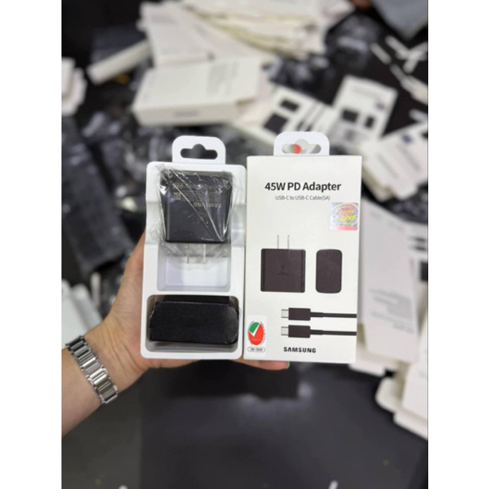 ឈុត Samsung 45W 5G ហ្ស៊ីនកម្មង់