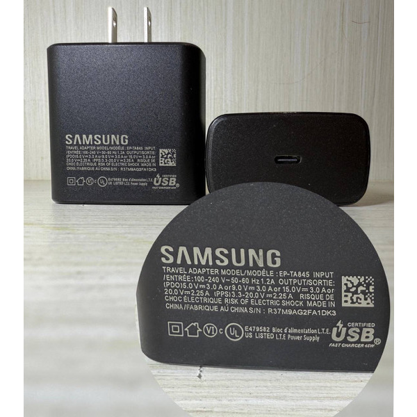 ឈុត Samsung 45W 5G ហ្ស៊ីនកម្មង់