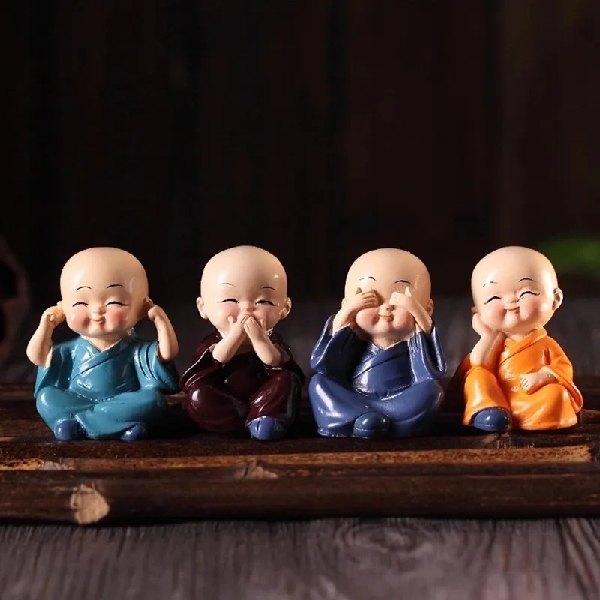 Small Buddha Statue Monk 4PCS