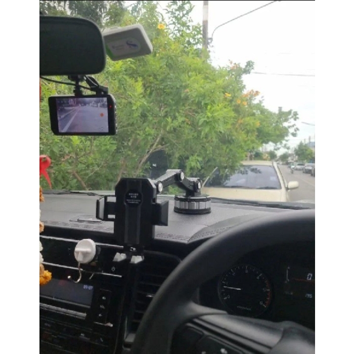 ជើងចាប់ទូរស័ព្ទ ក្នុងឡាន